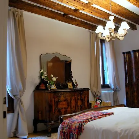 Romantic Rialto Apartment Venedig