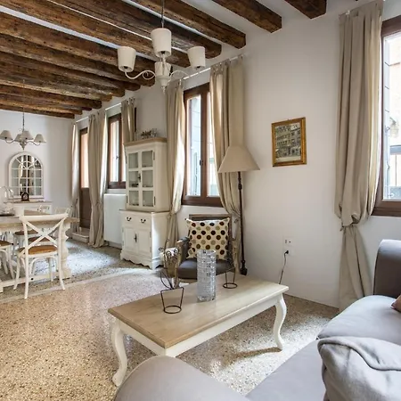 Apartment Romantic Rialto