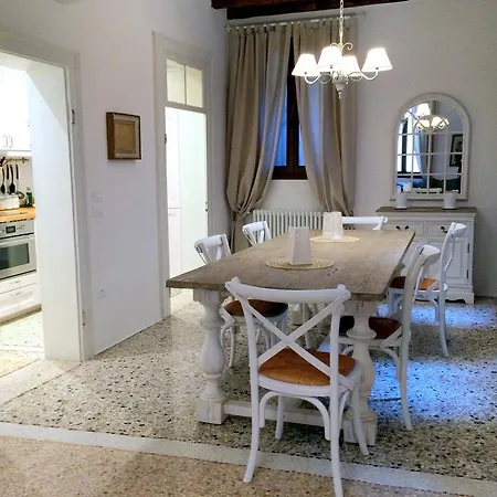 Romantic Rialto Apartamento *