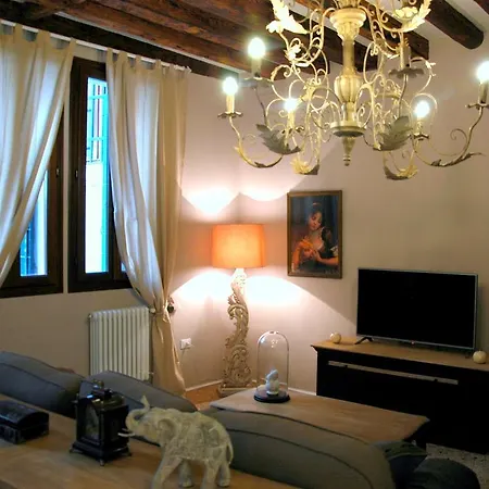 Romantic Rialto Apartman